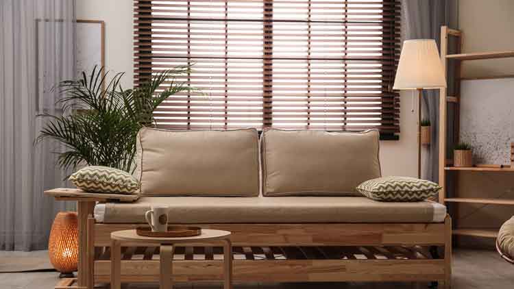 Premium blinds: versatile designs to complement any home décor and enhance your space.